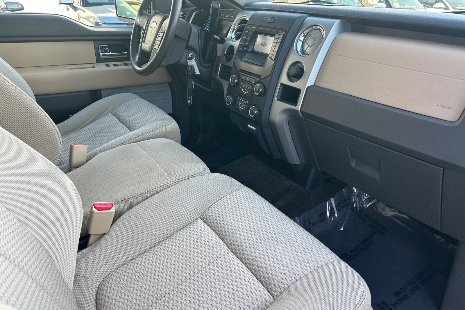 Used 2014 Ford F150 XLT w/ Equipment Group 302A Luxury RWD image 16