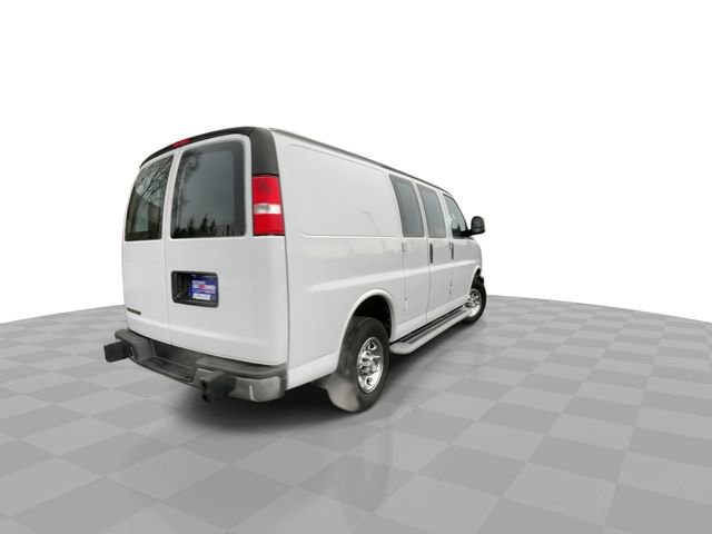 Used 2024 Chevrolet Express 2500 w/ Driver Convenience Package image 9