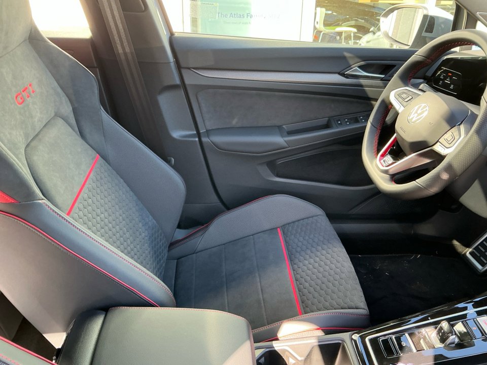 New 2025 Volkswagen GTI SE image 29