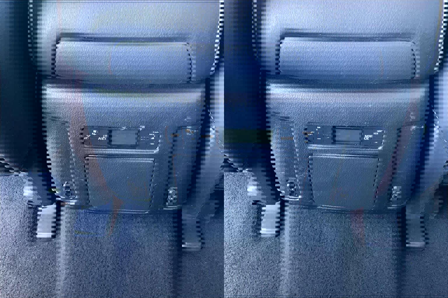 Used 2019 INFINITI QX80 Luxe image 34