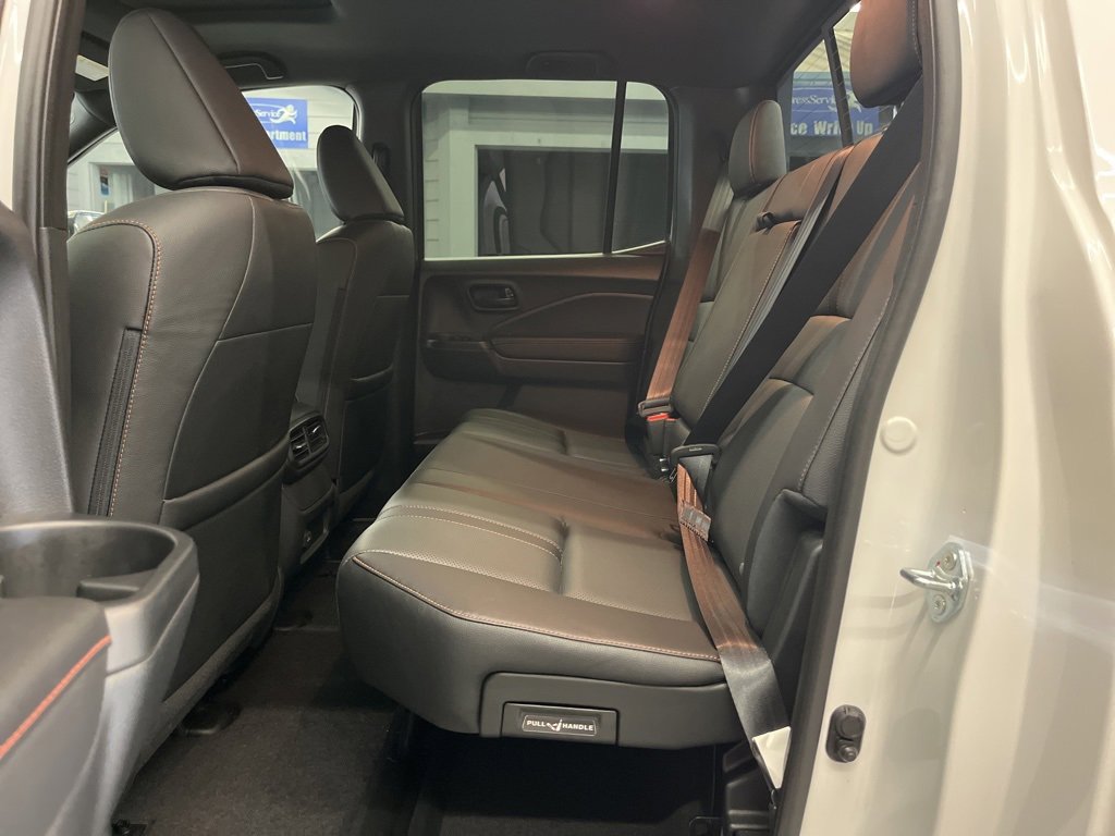 Used 2025 Honda Ridgeline TrailSport image 34