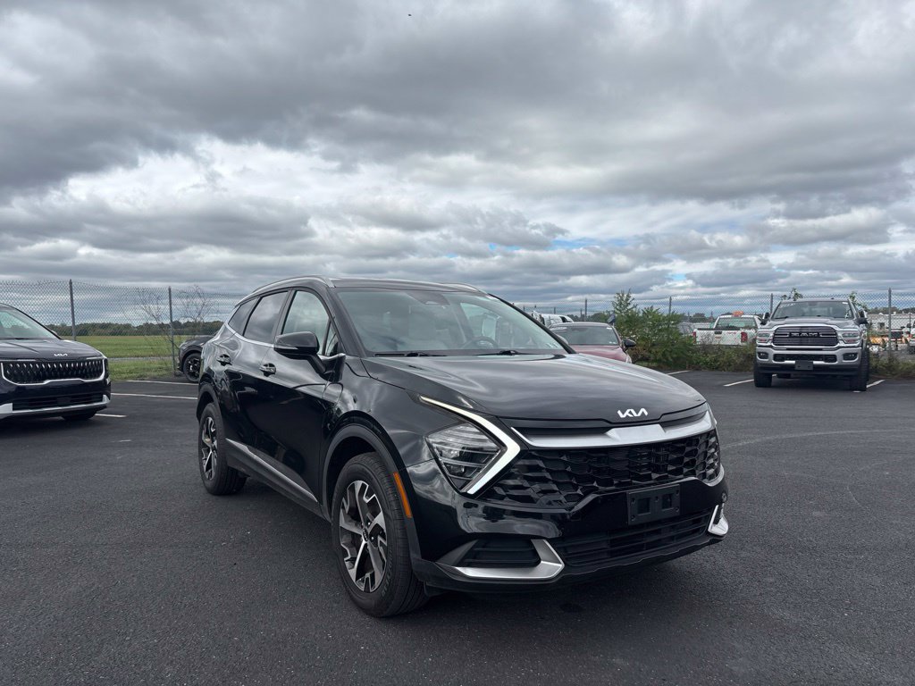 Used 2025 Kia Sportage EX