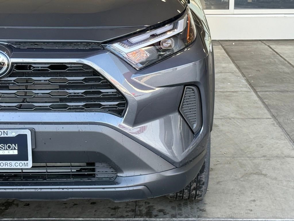 New 2025 Toyota RAV4 XLE image 5