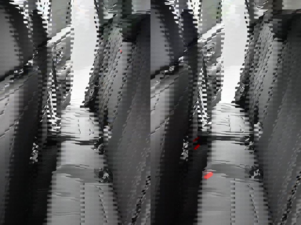 Used 2025 Acura ADX FWD image 13