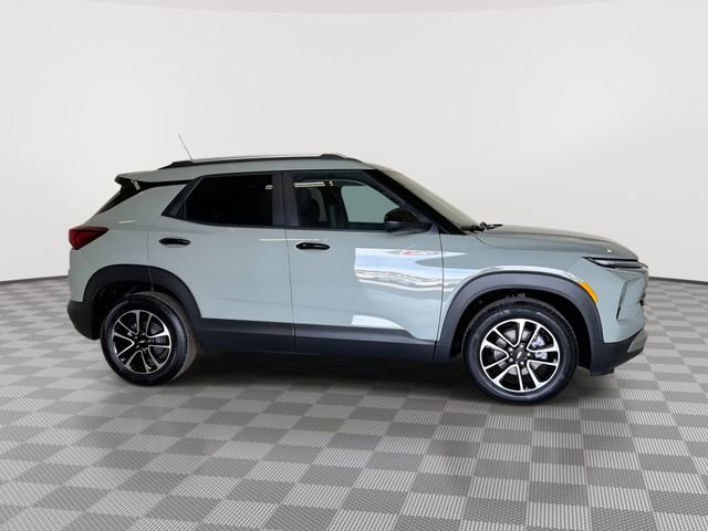 New 2026 Chevrolet TrailBlazer LT w/ Convenience Package FWD image 16