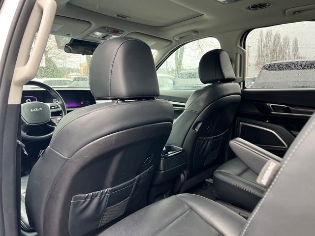 Used 2025 Kia Telluride S AWD/4WD image 11