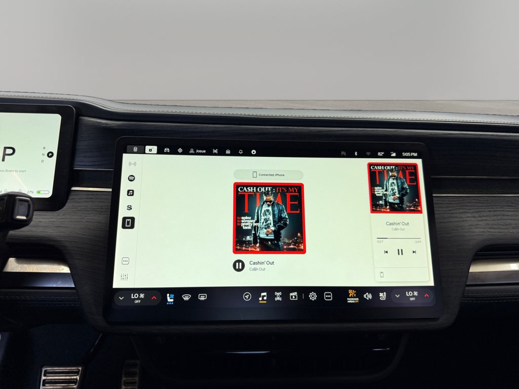 Used 2022 Rivian R1T Adventure AWD/4WD image 24