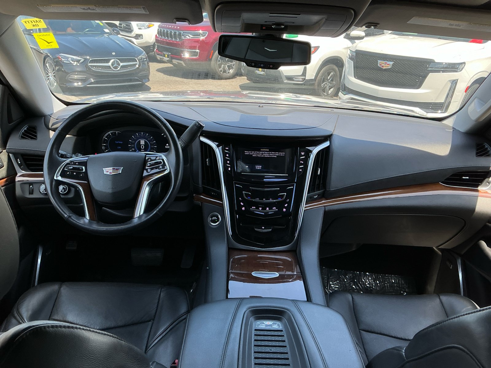 Used 2020 Cadillac Escalade 4WD image 17