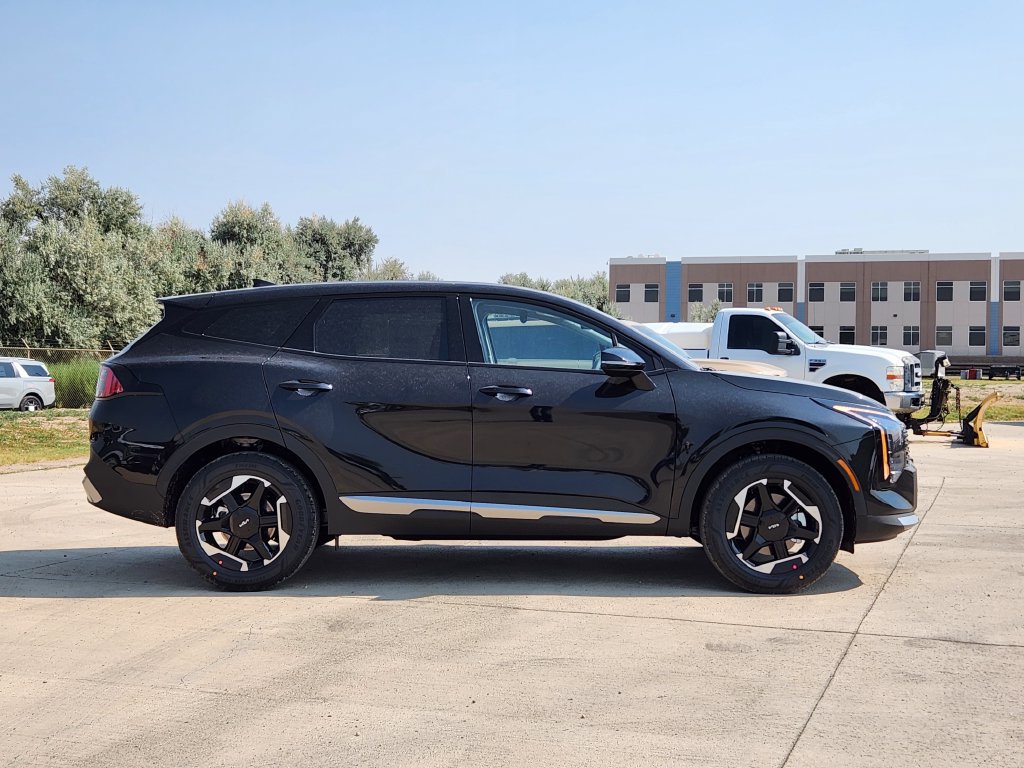 New 2027 Kia Sportage S AWD/4WD image 4