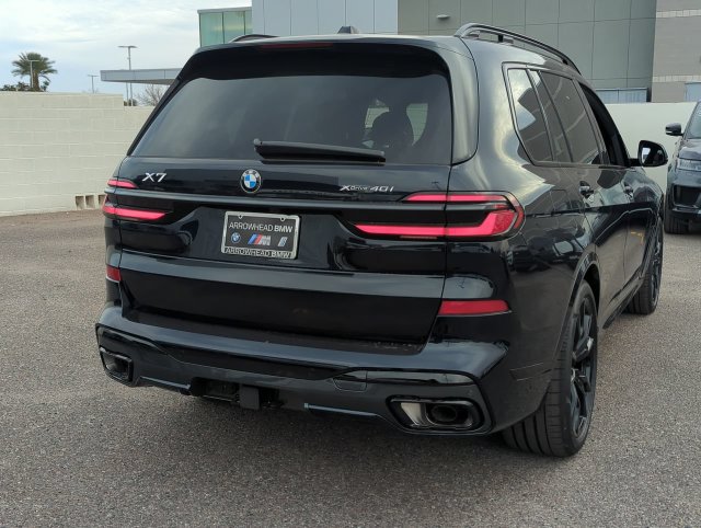 Used 2026 BMW X7 xDrive40i w/ M Sport Package AWD/4WD image 7