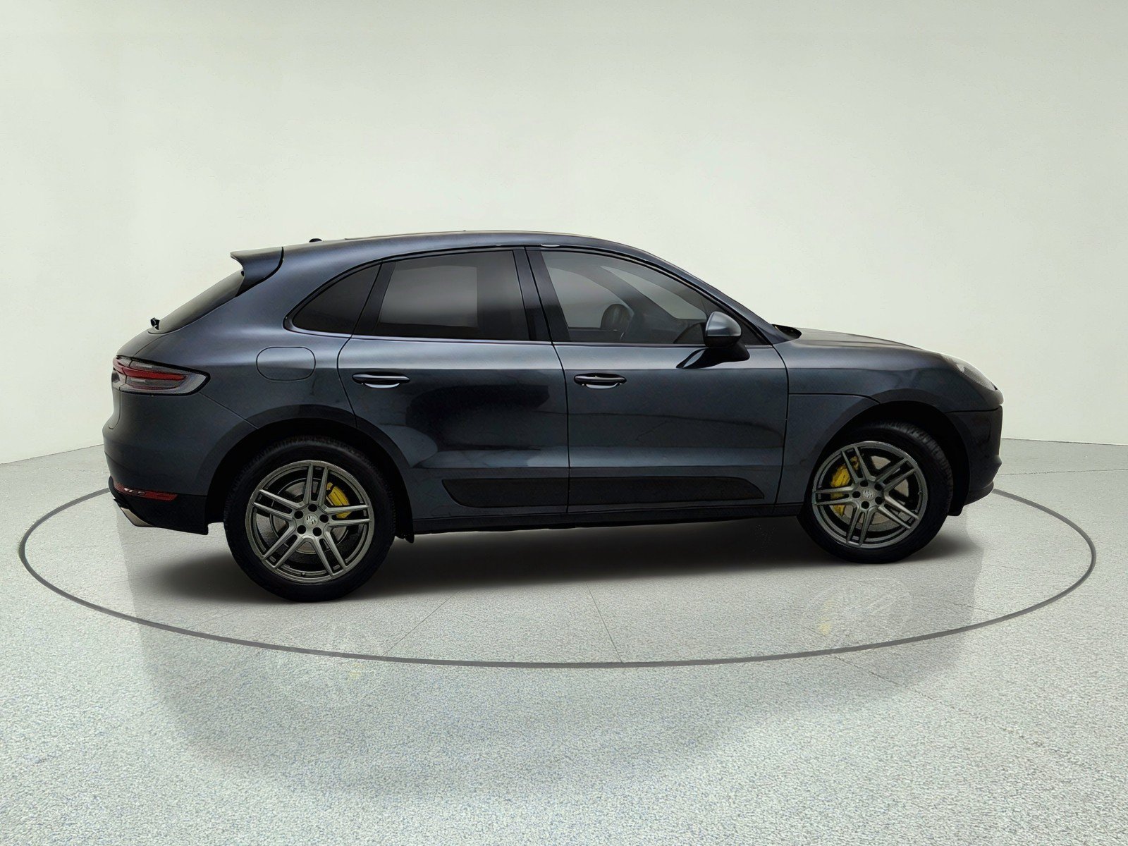 Used 2021 Porsche Macan S AWD/4WD image 7