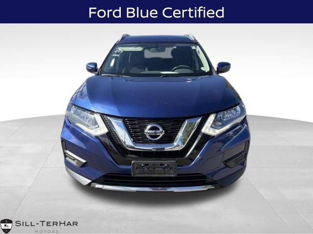 Used 2017 Nissan Rogue SV