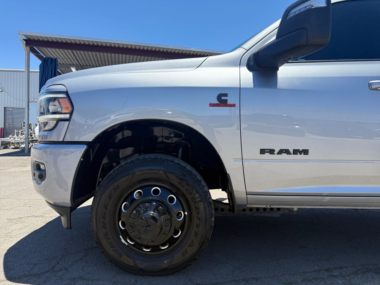 Used 2024 RAM 3500 Laramie w/ Night Edition AWD/4WD image 10