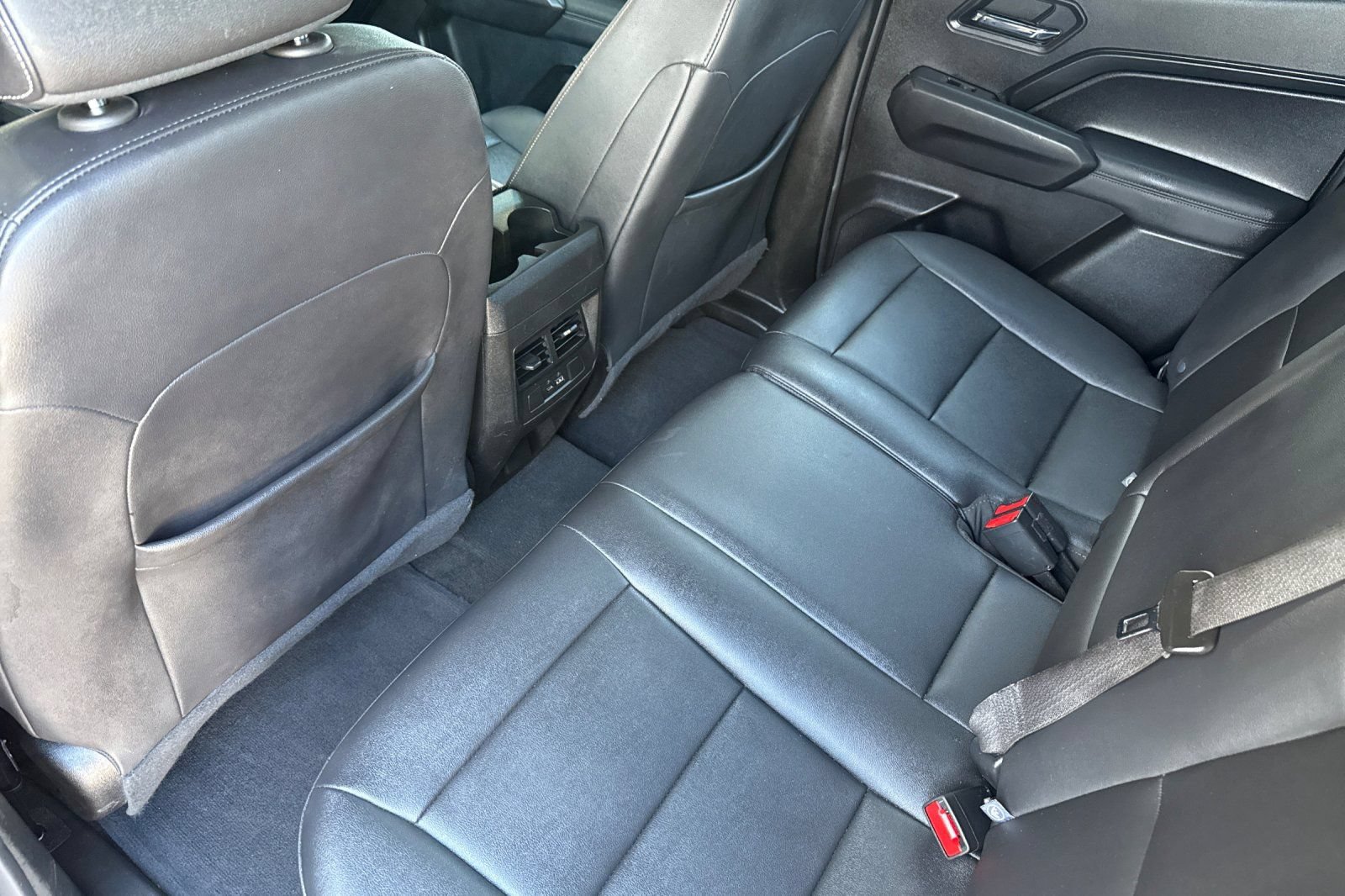 Used 2023 GMC Canyon Elevation w/ Elevation Premium Package RWD image 13