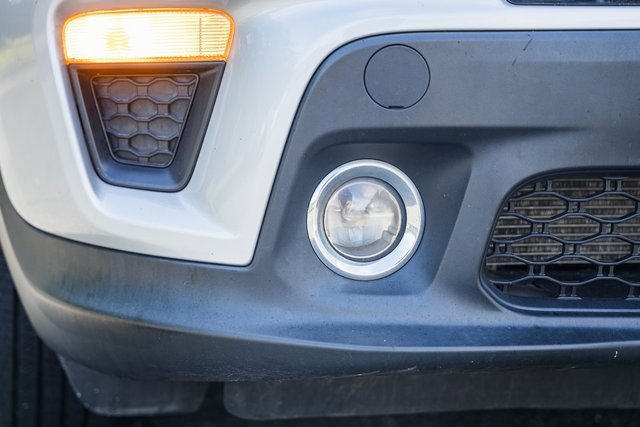 Used 2020 Jeep Renegade Latitude w/ UConnect 8.4 Nav Group image 22