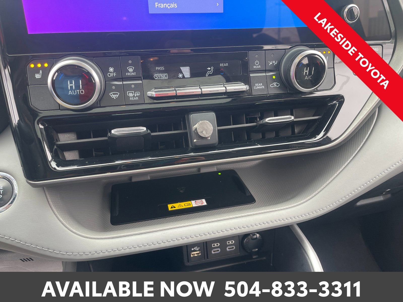 Used 2023 Toyota Highlander XLE image 25