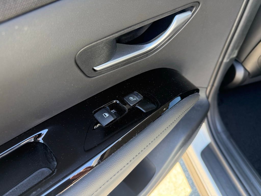 Used 2023 Hyundai Tucson Limited image 17