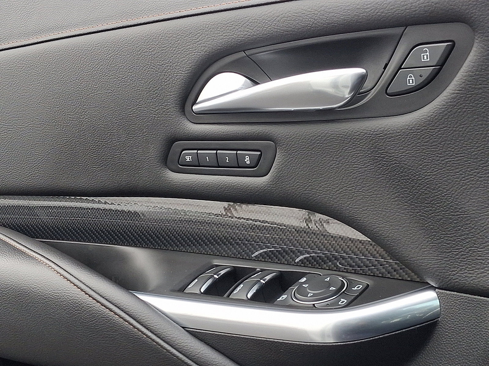 Used 2022 Cadillac XT4 Sport w/ Enhanced Visibility Package image 26