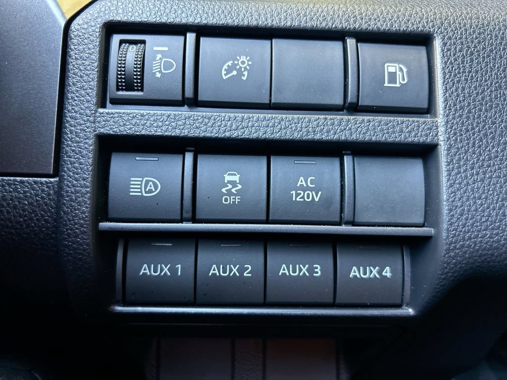 Certified 2025 Toyota 4Runner TRD Off-Road AWD/4WD image 13