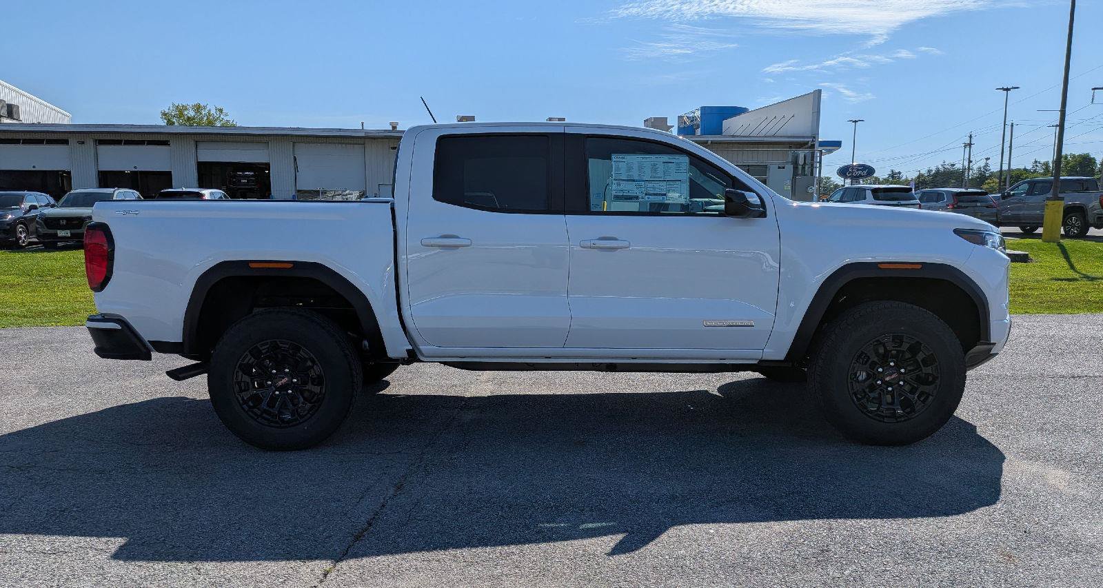 New 2026 GMC Canyon Elevation w/ Convenience Package AWD/4WD image 5