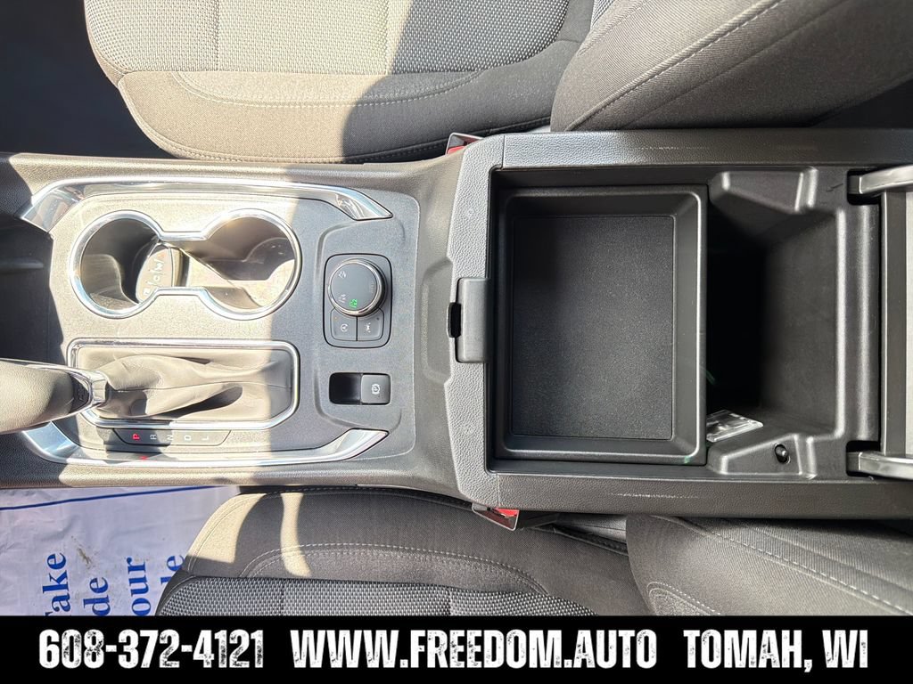 Used 2023 Chevrolet Traverse LT AWD/4WD image 28