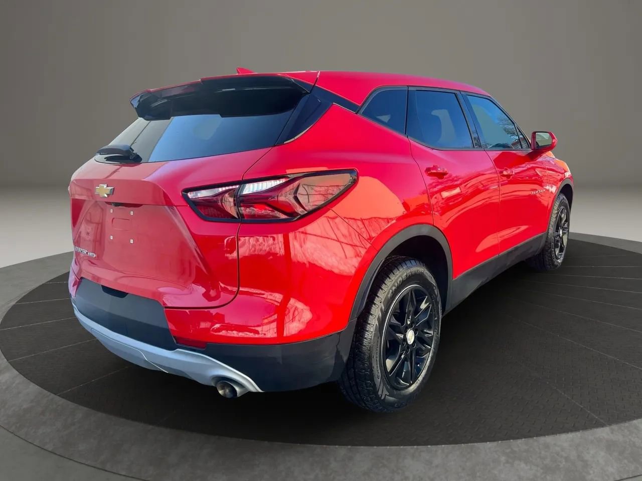 Used 2019 Chevrolet Blazer LT image 5