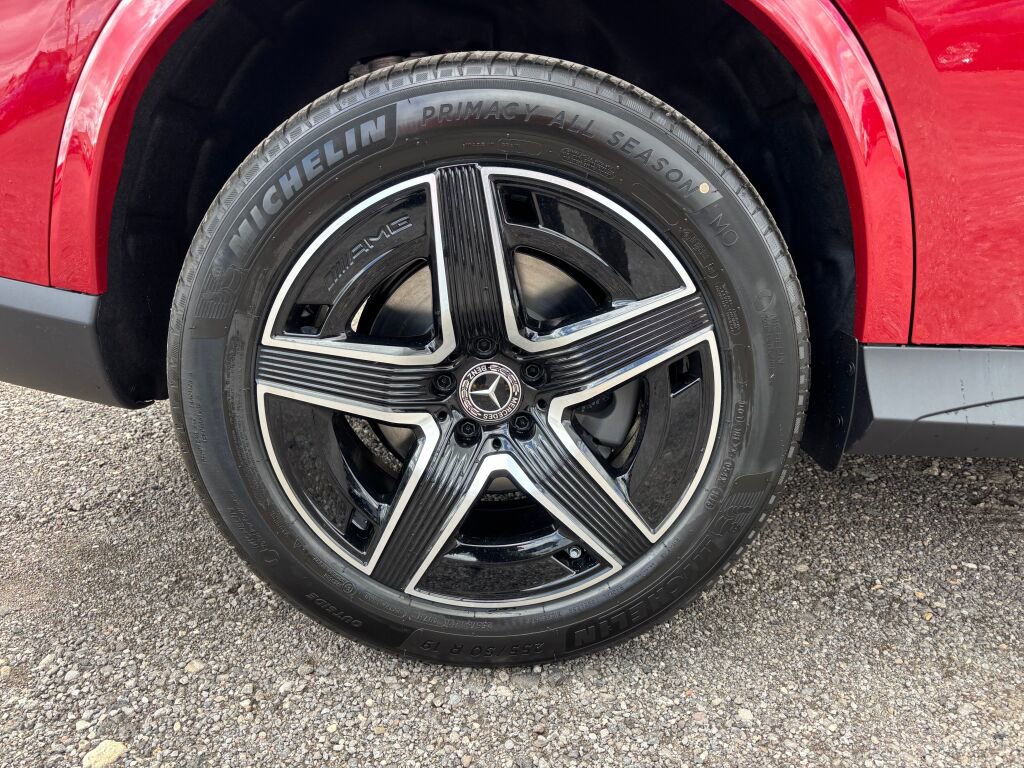 New 2025 Mercedes-Benz GLC 300 4MATIC image 6