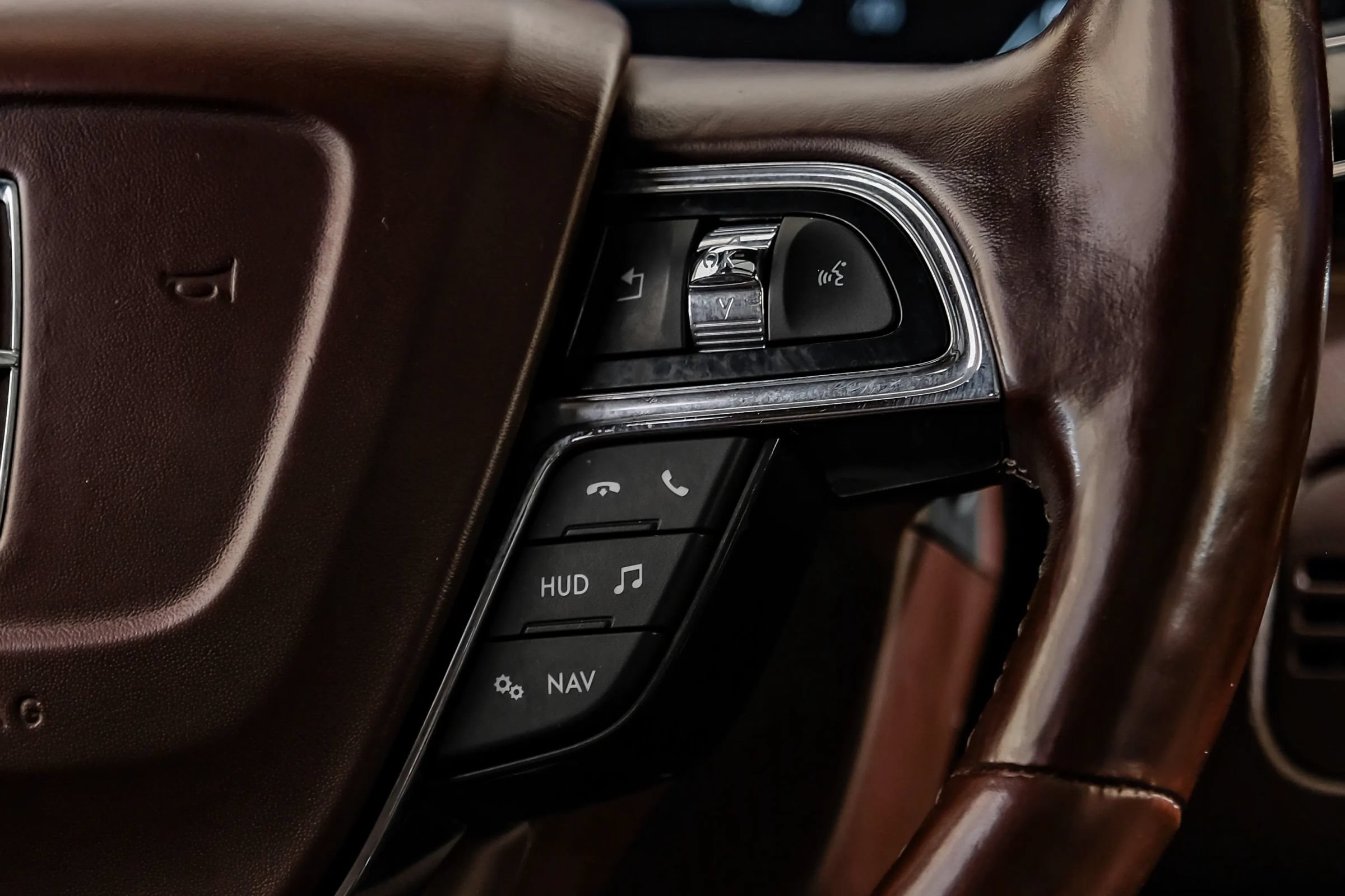 Used 2019 Lincoln Navigator Black Label w/ Cargo Package AWD/4WD image 21
