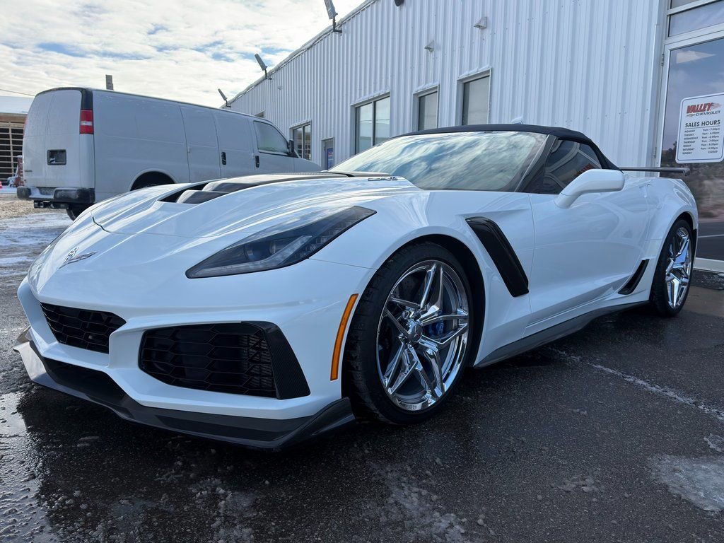 Used 2019 Chevrolet Corvette ZR1 w/ Chrome Badge Package image 23