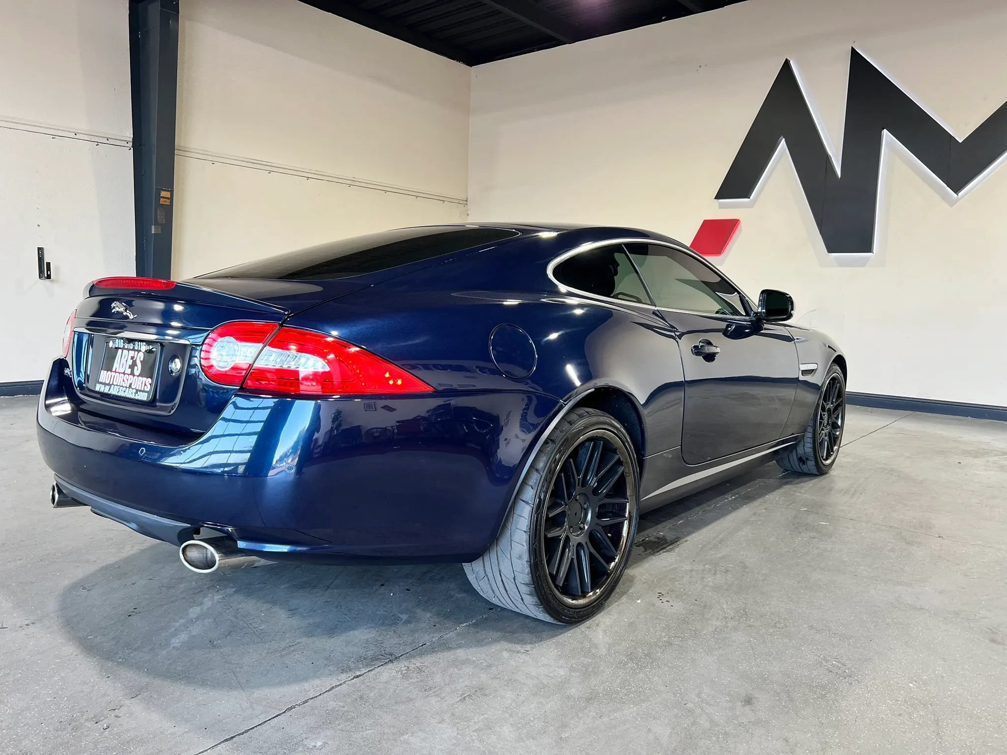 Used 2013 Jaguar XK Coupe RWD image 7
