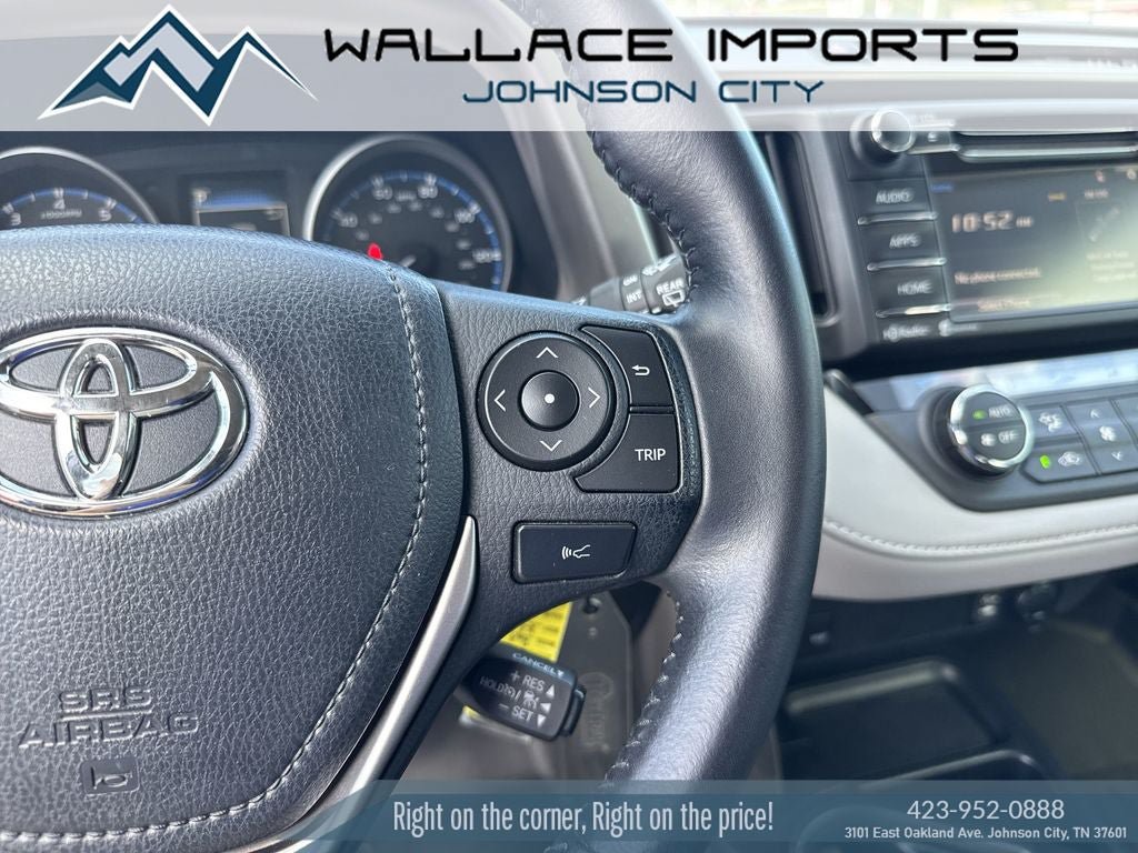 Used 2017 Toyota RAV4 XLE FWD image 30