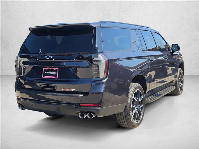 New 2026 Chevrolet Suburban RST w/ Comfort Package video 2