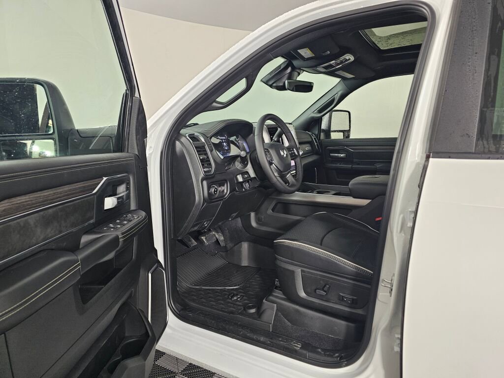 New 2026 RAM 3500 Laramie w/ Night Edition AWD/4WD image 22