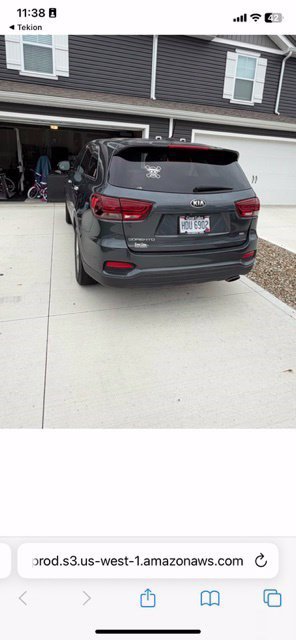 Used 2020 Kia Sorento LX FWD image 2