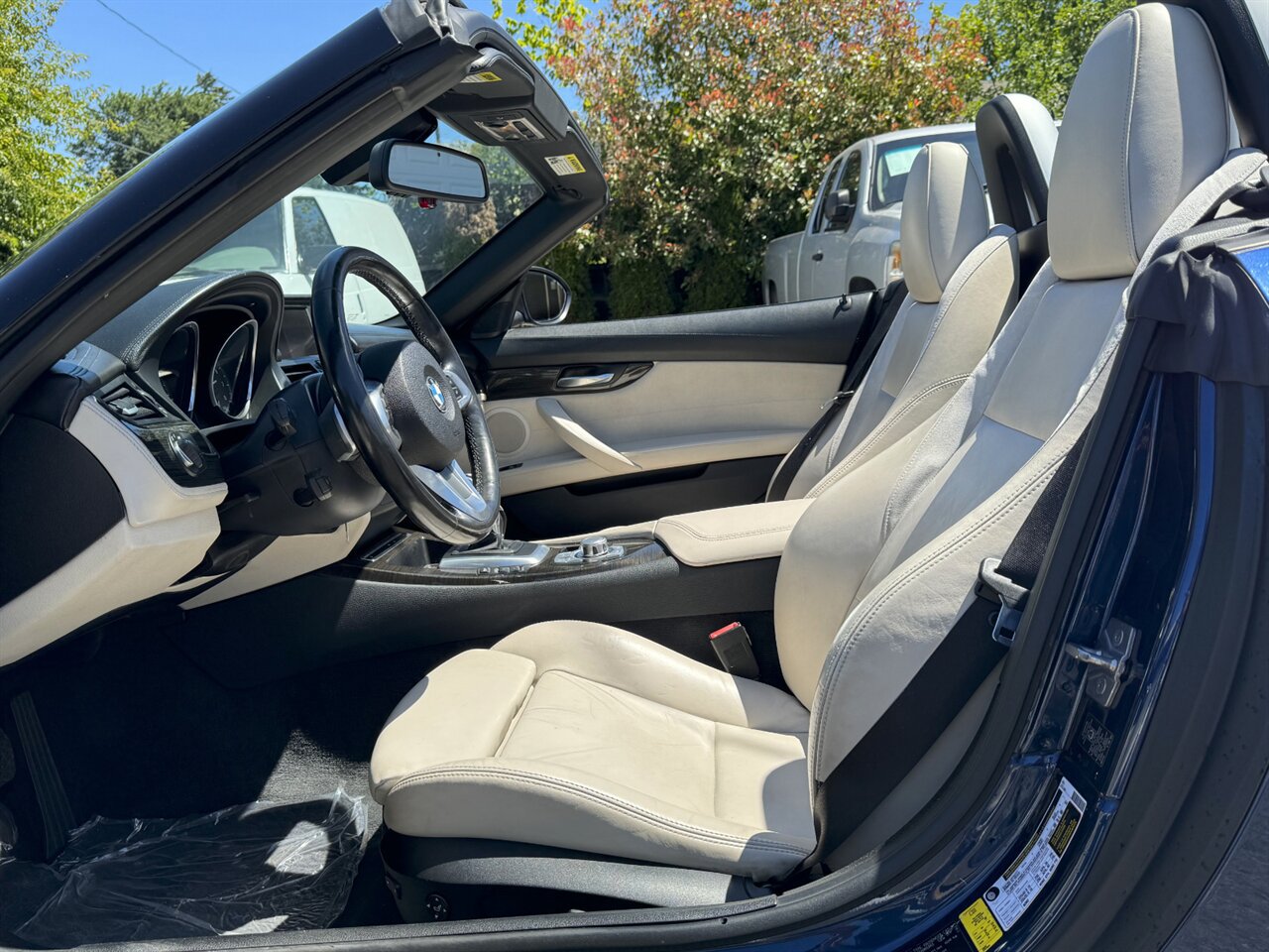 Used 2009 BMW Z4 sDrive35i RWD image 13
