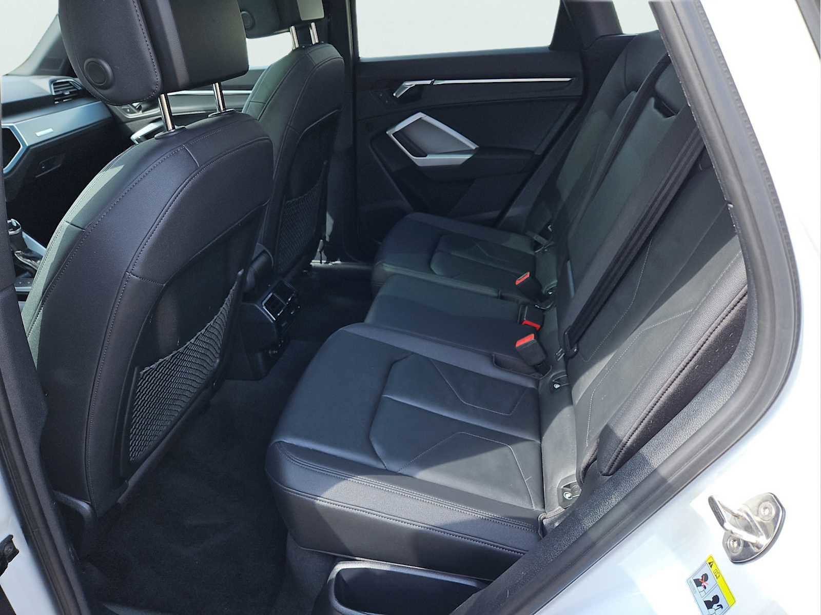 Used 2023 Audi Q3 2.0T Premium AWD/4WD image 31