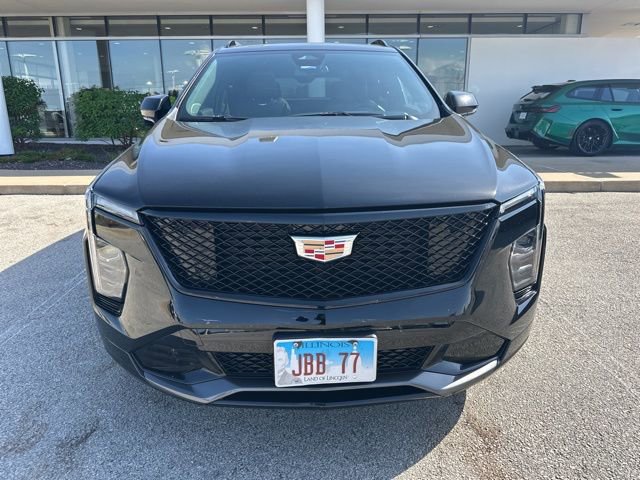 Used 2024 Cadillac XT4 Sport AWD/4WD image 3