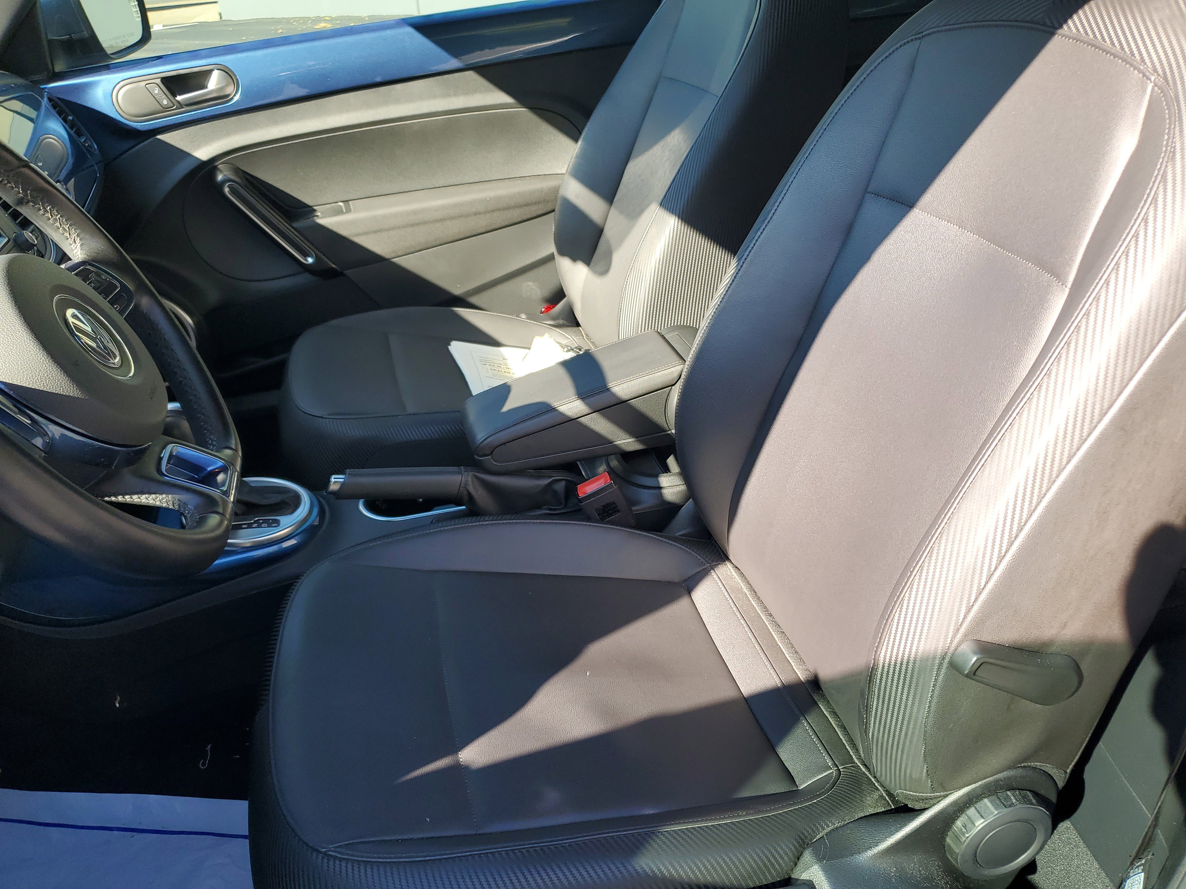 Used 2019 Volkswagen Beetle 2.0T S image 22