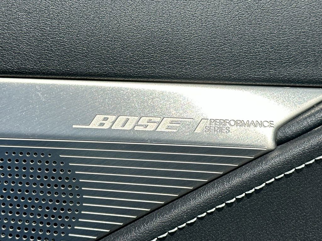 Used 2023 Chevrolet Corvette Stingray Preferred Cpe w/ Body-Color Dual Roof Package RWD image 18