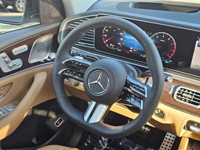 New 2026 Mercedes-Benz GLS 450 4MATIC image 32