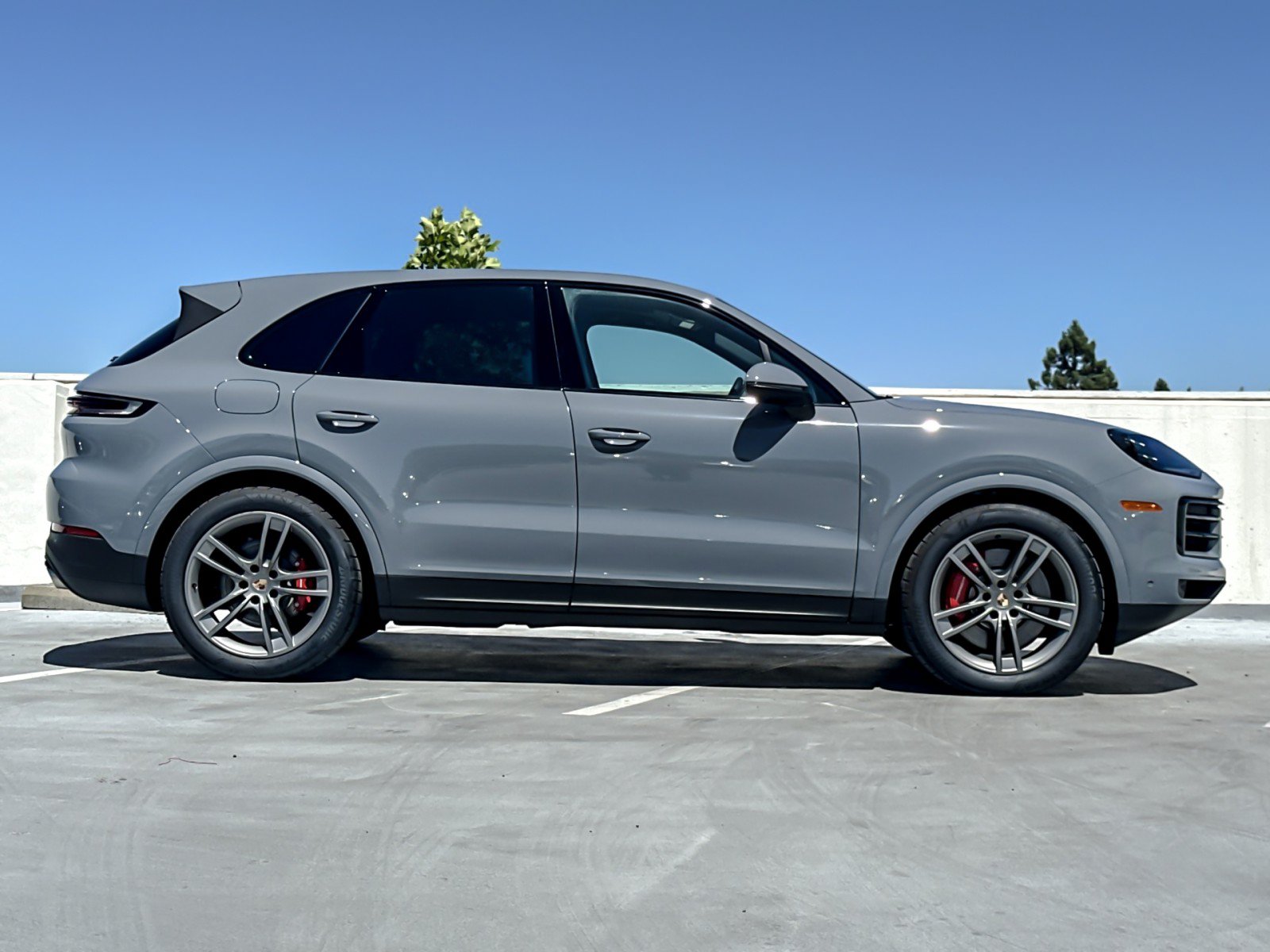 New 2026 Porsche Cayenne S AWD/4WD image 9