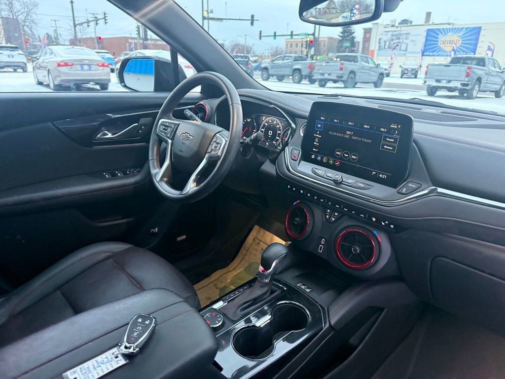 Used 2023 Chevrolet Blazer RS w/ Enhanced Convenience Package image 38