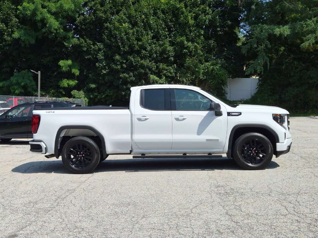 Used 2026 GMC Sierra 1500 Elevation AWD/4WD image 2