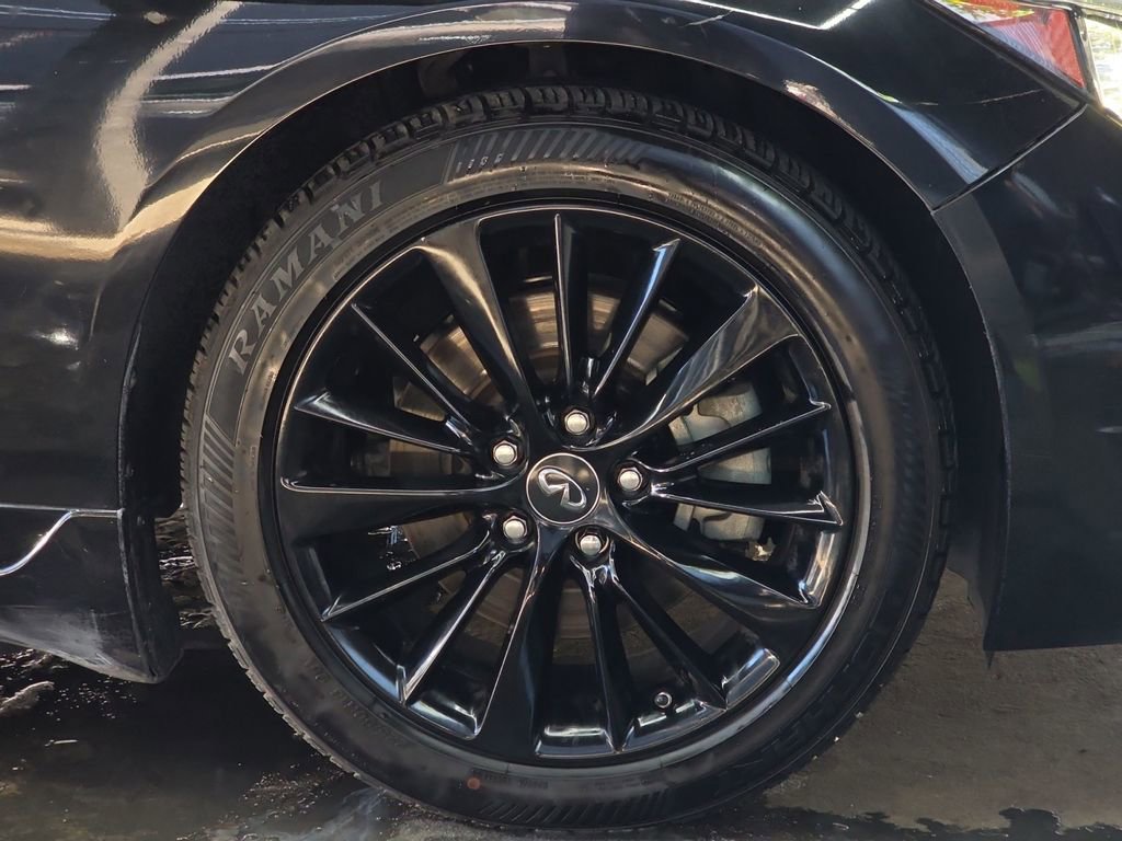 Used 2019 INFINITI Q50 Luxe image 32