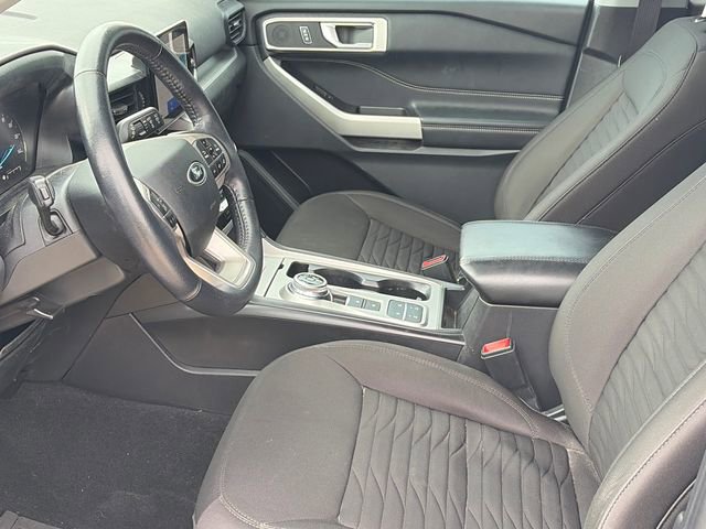 Used 2021 Ford Explorer XLT RWD image 13