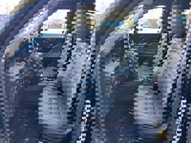 Used 2025 Lincoln Corsair Grand Touring image 24