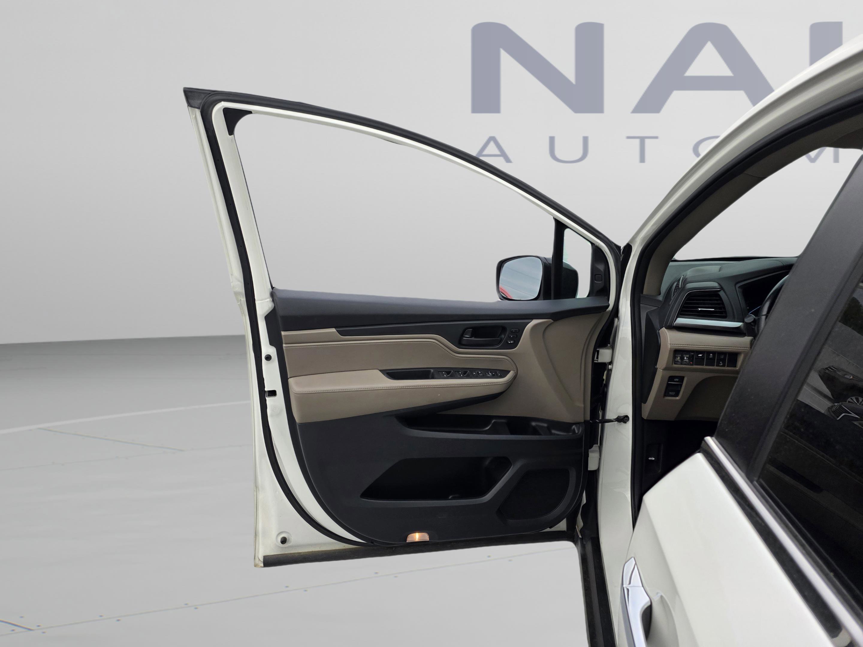 Used 2019 Honda Odyssey EX-L image 8