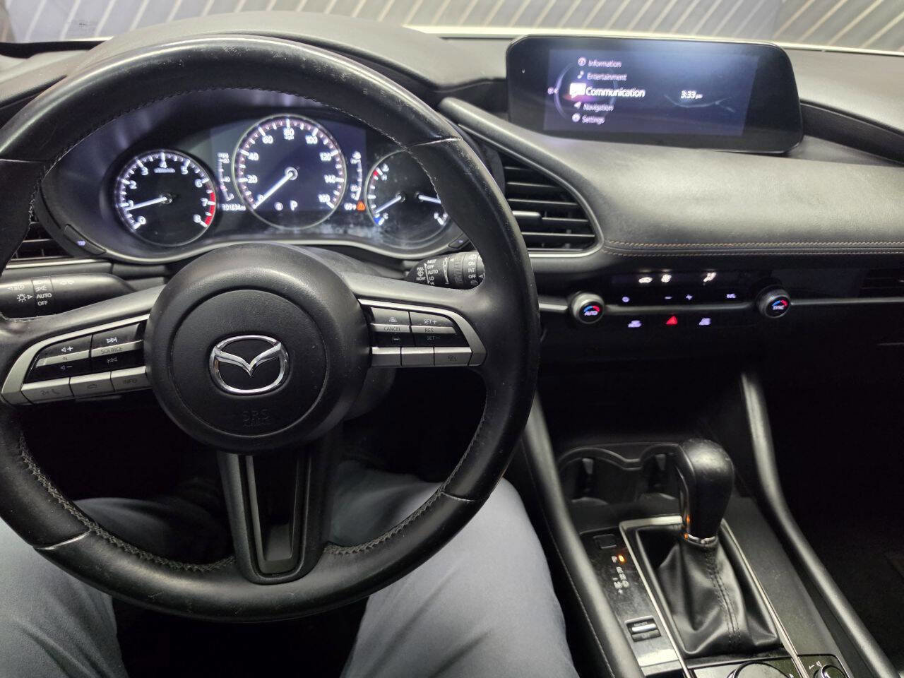 Used 2020 MAZDA MAZDA3 Hatchback FWD image 15