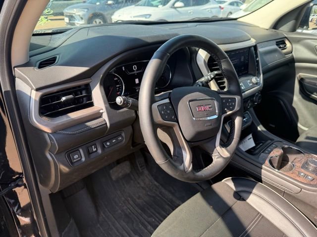 Used 2023 GMC Acadia Denali w/ Denali Ultimate Package AWD/4WD image 12