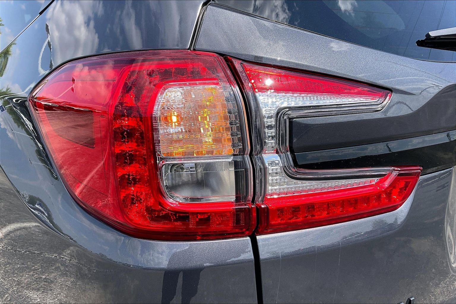 Certified 2023 Subaru Ascent Onyx Edition AWD/4WD image 32